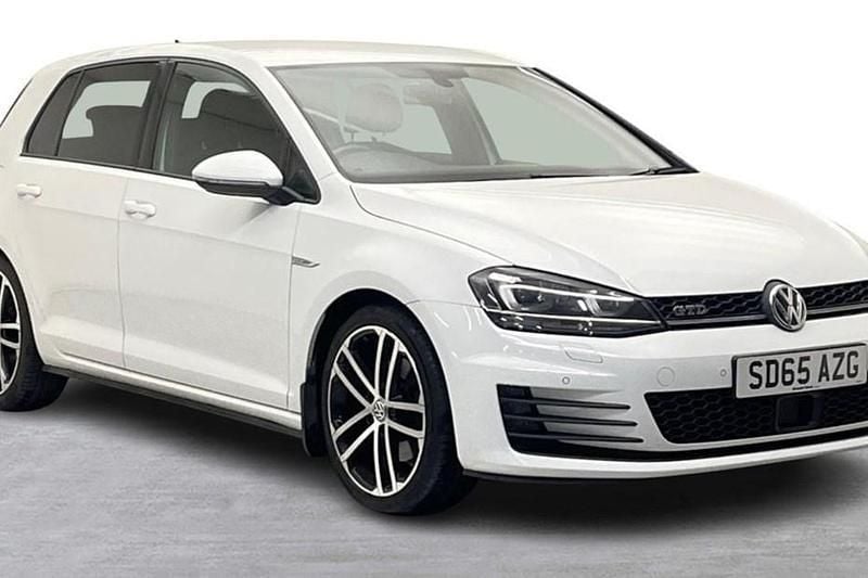 Pure white Used 2015 VW Golf VII GTD Hatchback | £11,375 (Fair price) - Image 1/1