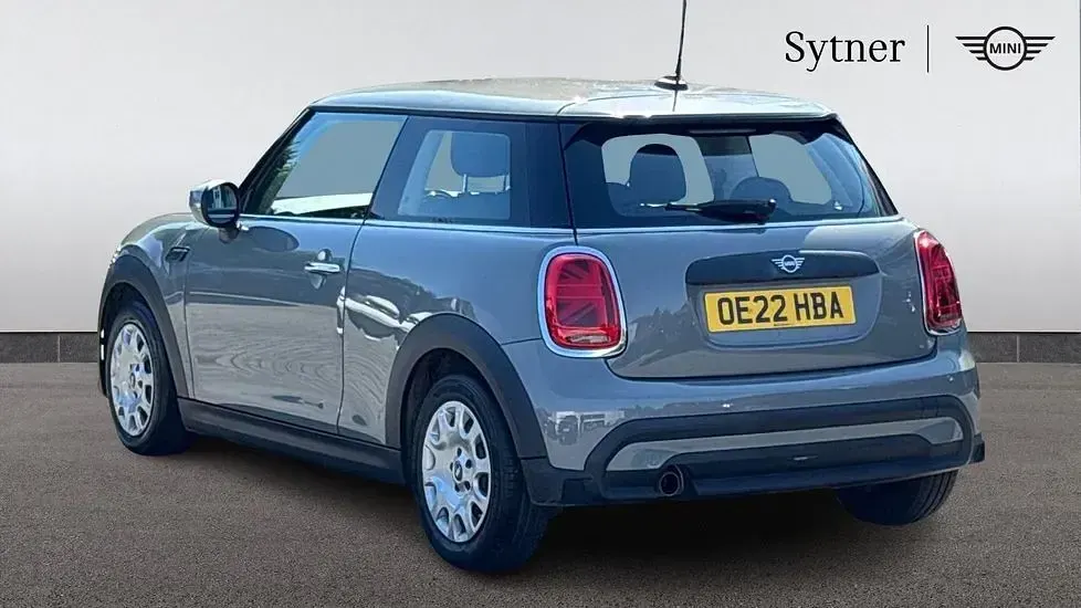 Used Mini ONE Classic 101 HP (74 kW) 2022 Grey Hatchback