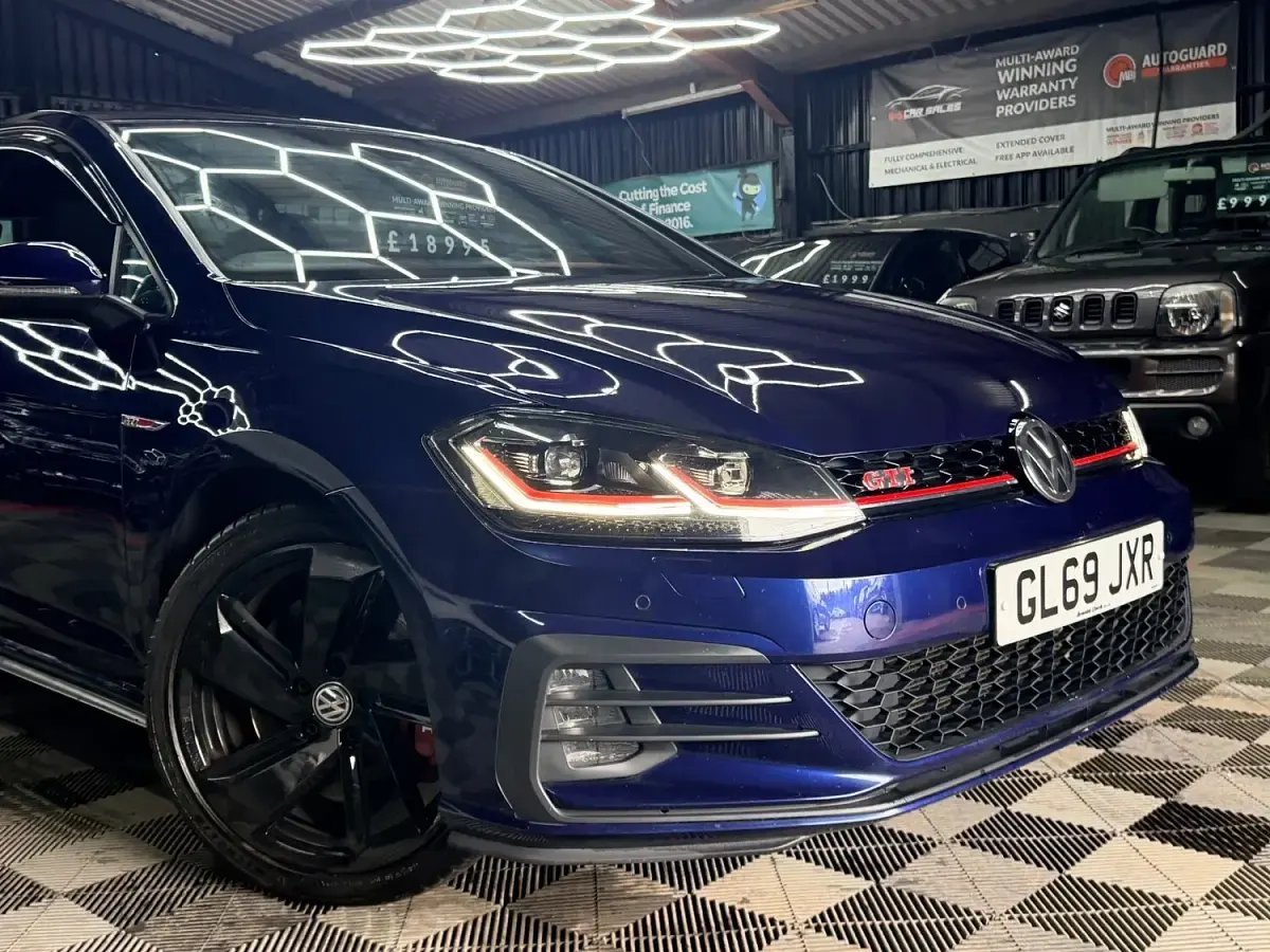 Used VW Golf VII GTI 245 HP (180 kW) 2019 Blue Hatchback