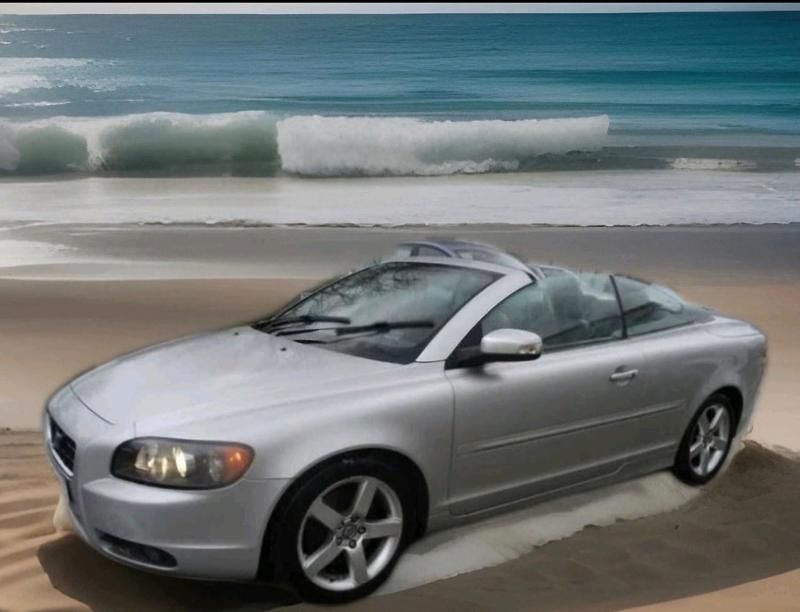 Usado Volvo C70 SE 2007 Plateado Descapotable