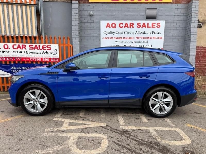 Used Skoda Enyaq iV 150 kW (204 HP) 2022 Blue SUV