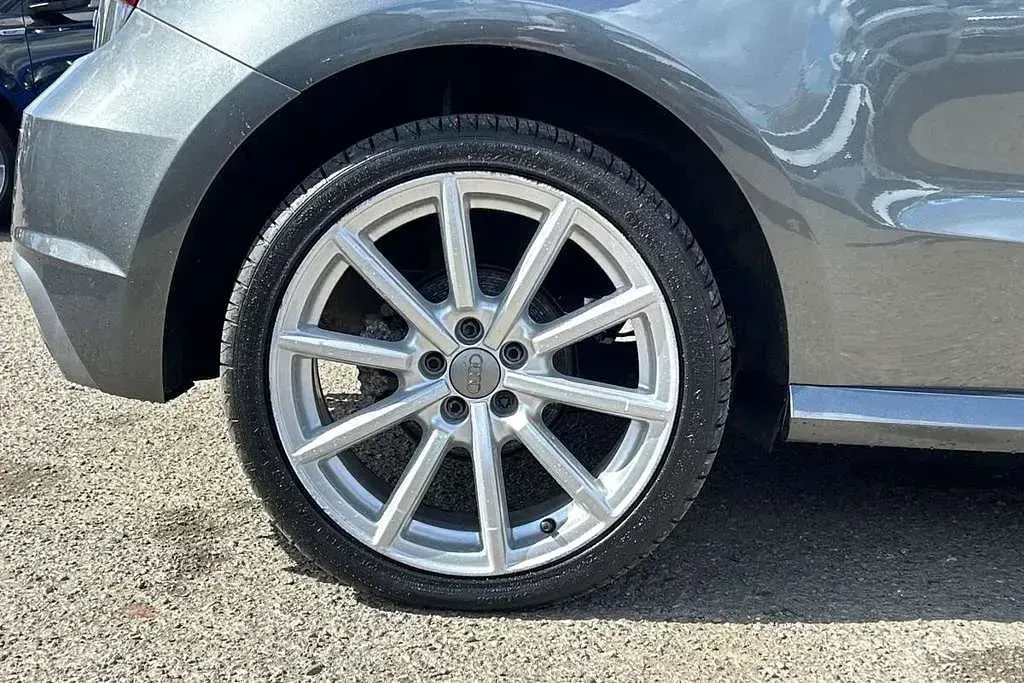 Used Audi A1 S-Line 123 HP (90 kW) 2018 Grey Hatchback