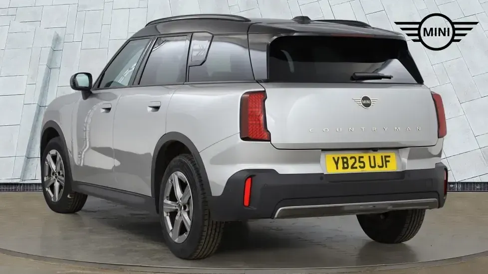Used Mini Countryman 168 HP (123 kW) 2025 Silver SUV