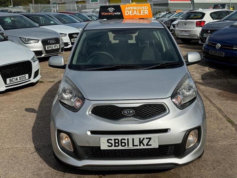 Used Kia Picanto 68 HP (50 kW) 2012 Silver Hatchback