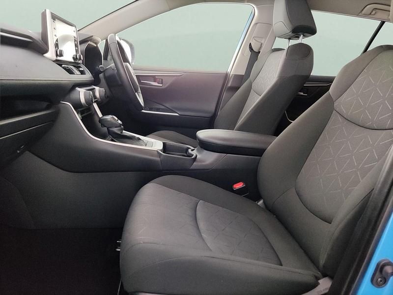 Used Toyota RAV4 Hybrid 218 HP (160 kW) 2021 Blue SUV