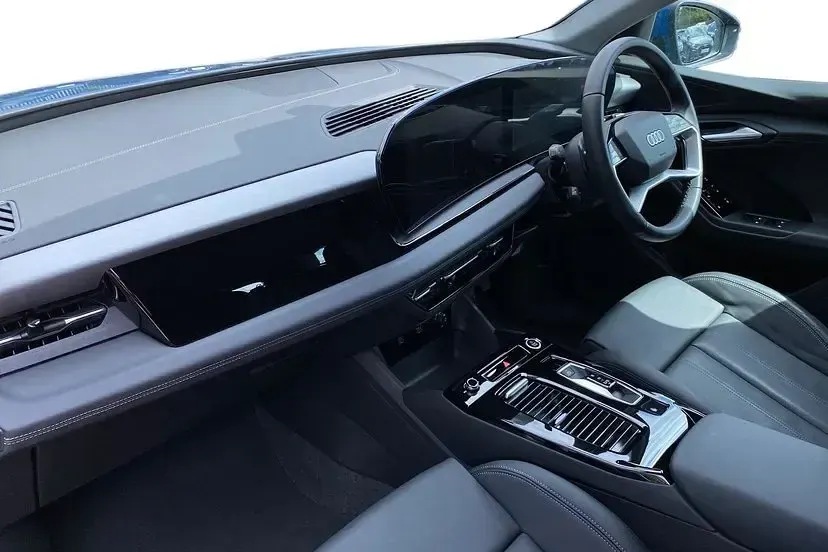 Used Audi Q6 e-tron Sport 225 kW (306 HP) 2024 Blue SUV