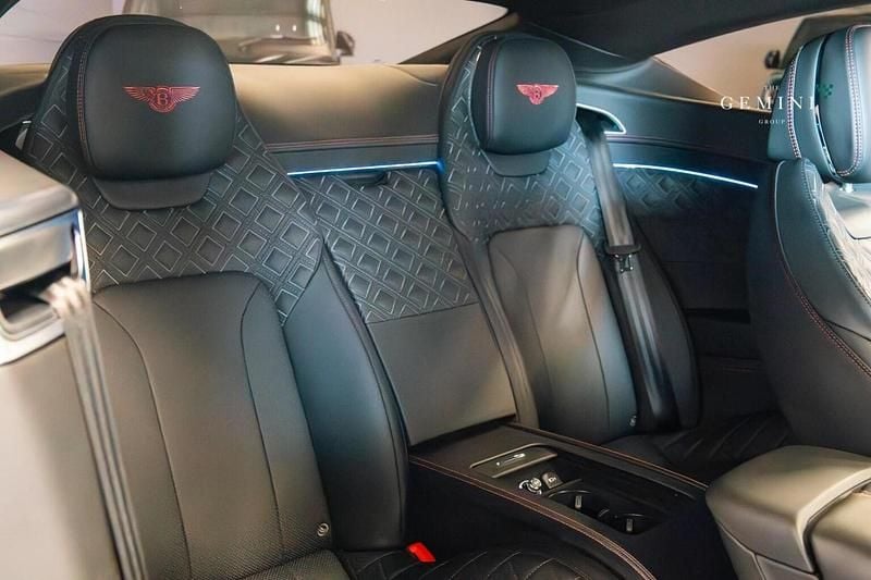 Used Bentley Continental 635 HP (467 kW) 2019 Grey Coupe