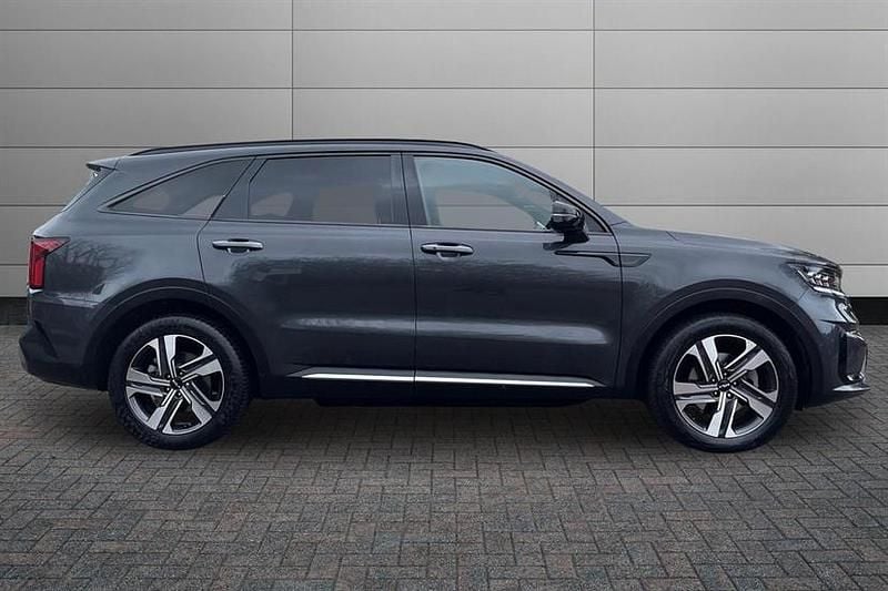 Used Kia Sorento 226 HP (166 kW) 2023 Grey SUV