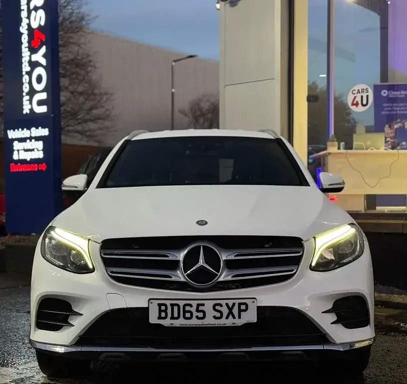 Usado Mercedes GLC220 AMG line 170 HP (125 kW) 2015 Branco SUV