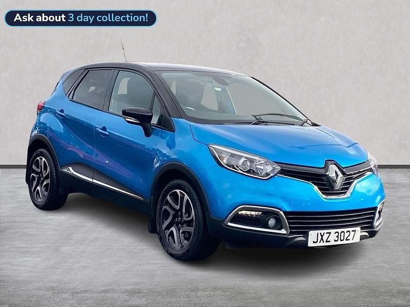 Blue/black Used 2016 Renault Captur Dynamique SUV | £7,427 (Fair price) - Image 1/4
