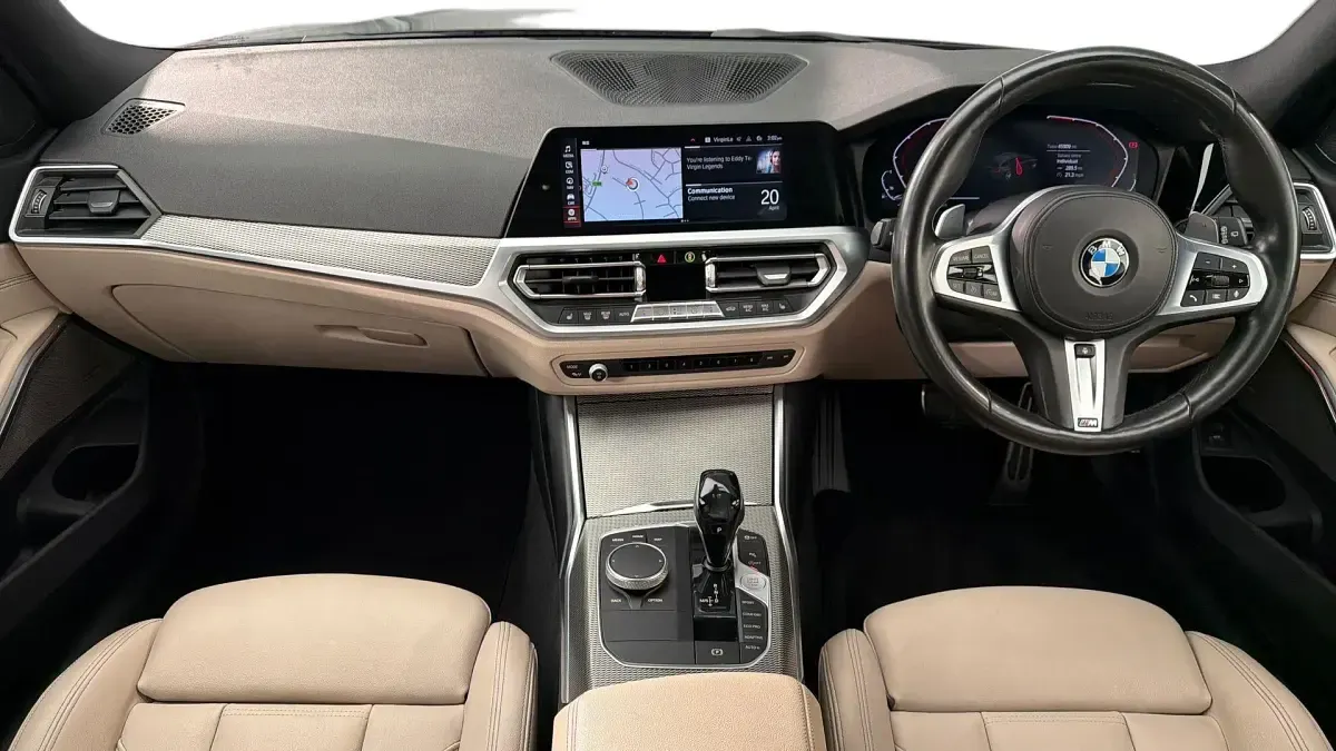 Begagnad BMW 320 M Sport 181 HK (133 kW) 2020 Svart Kombi