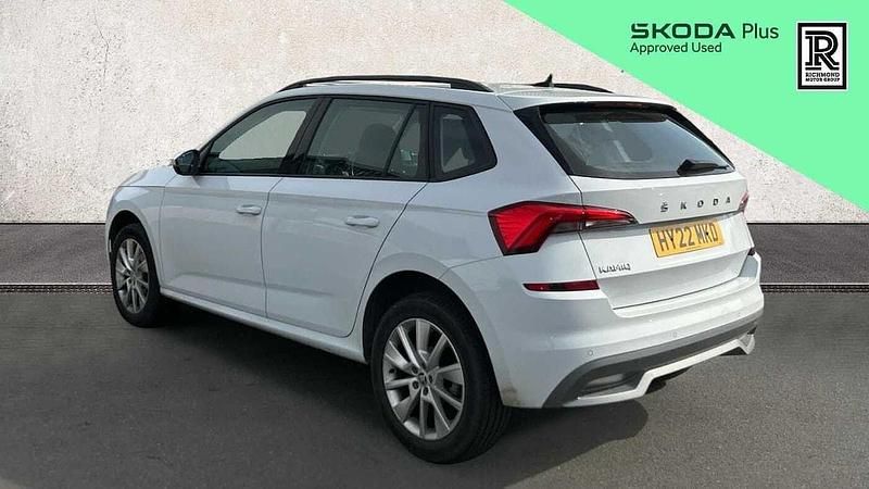 Used Skoda Kamiq SE 95 HP (69 kW) 2022 White SUV
