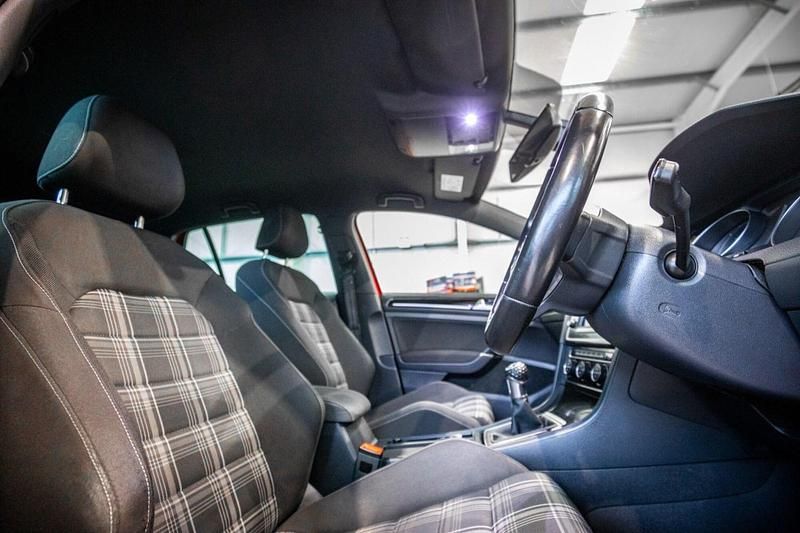 Used VW Golf VII GTD 2015 Red Hatchback