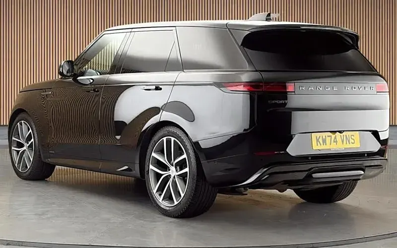Used Land Rover Range Rover Sport Autobiography 300 HP (220 kW) 2026 SUV