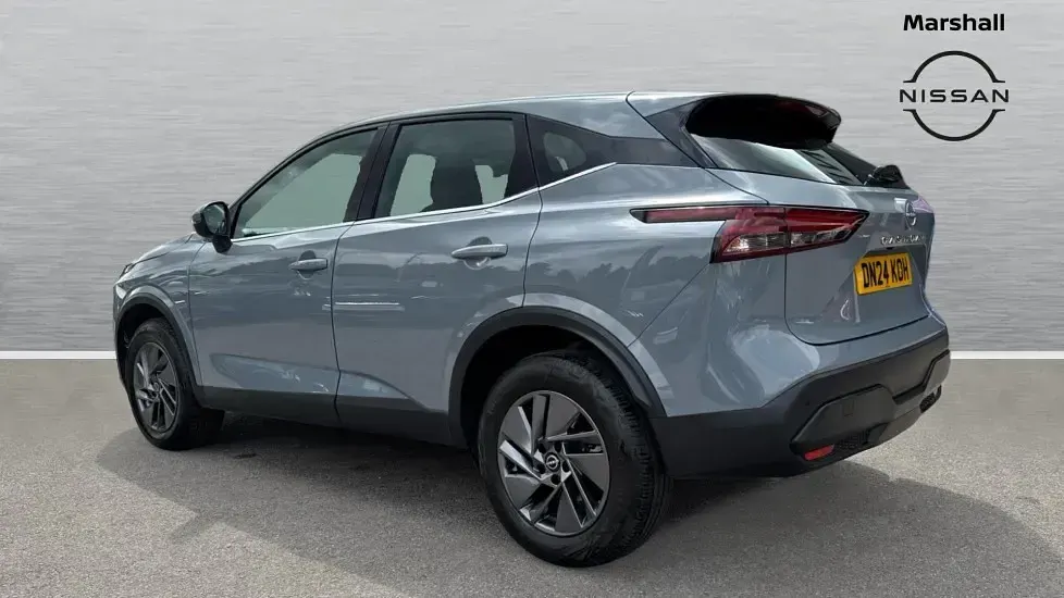 Used Nissan Qashqai Acenta Premium 158 HP (116 kW) 2024 Grey SUV