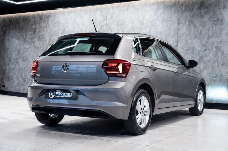 Used VW Polo SE 65 HP (47 kW) 2019 Grey Hatchback