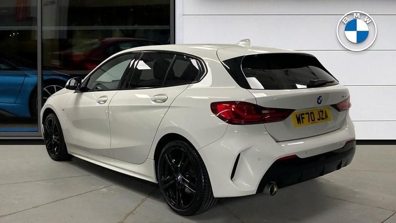 Used BMW 118 M Sport 138 HP (101 kW) 2020 White Hatchback