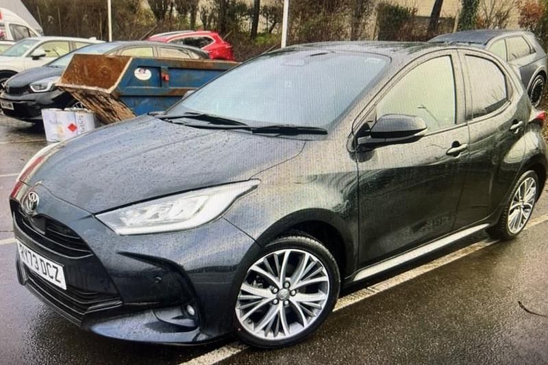 Used Toyota Yaris Hybrid 116 HP (85 kW) 2024