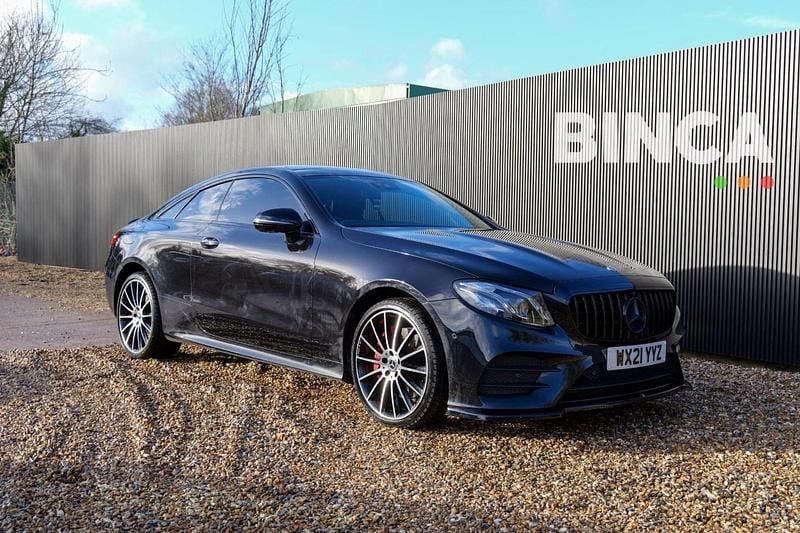 Used Mercedes E400 AMG Line Premium Plus 325 HP (239 kW) 2021 Black Coupe