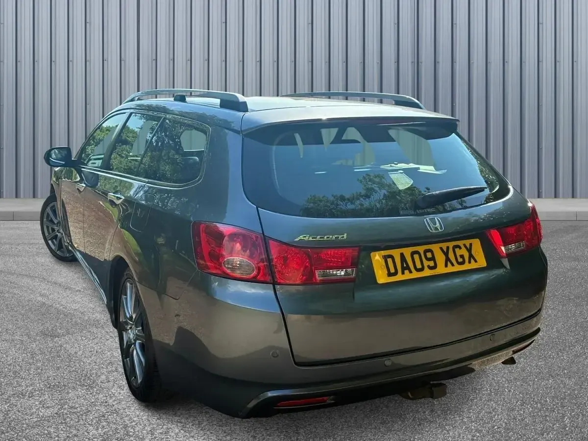 Used Honda Accord EX 150 HP (110 kW) 2009 Silver Estate
