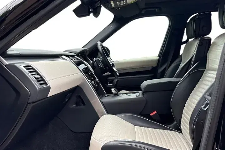 Used Land Rover Discovery HSE Dynamic 2021 Black SUV