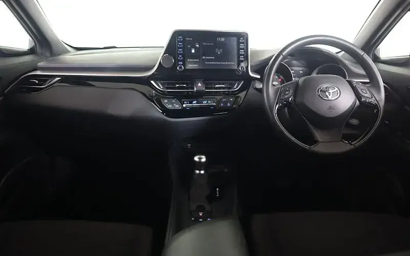 Used Toyota C-HR 140 HP (102 kW) 2023 Black SUV