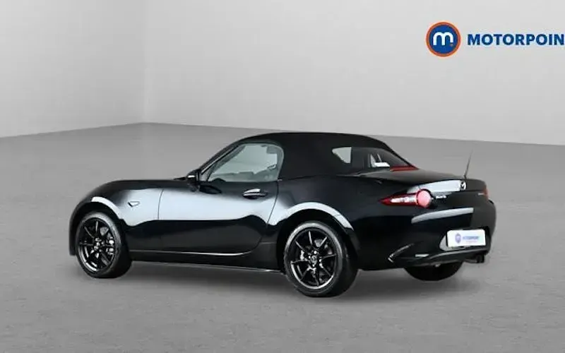 Used Mazda MX5 132 HP (97 kW) 2022 Cabriolet
