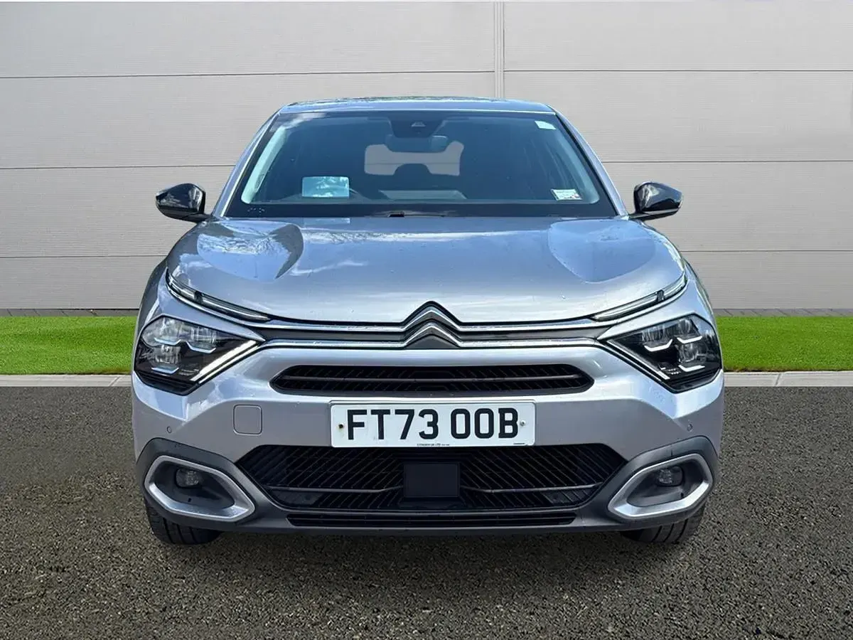 Używany Citroën C4 PureTech 2023 Szary SUV