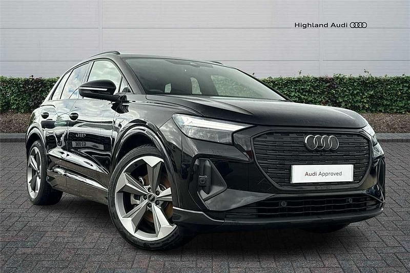 Black Used 2024 Audi Q4 e-tron Black Edition SUV | £38,995 (Fair price) - Image 1/4