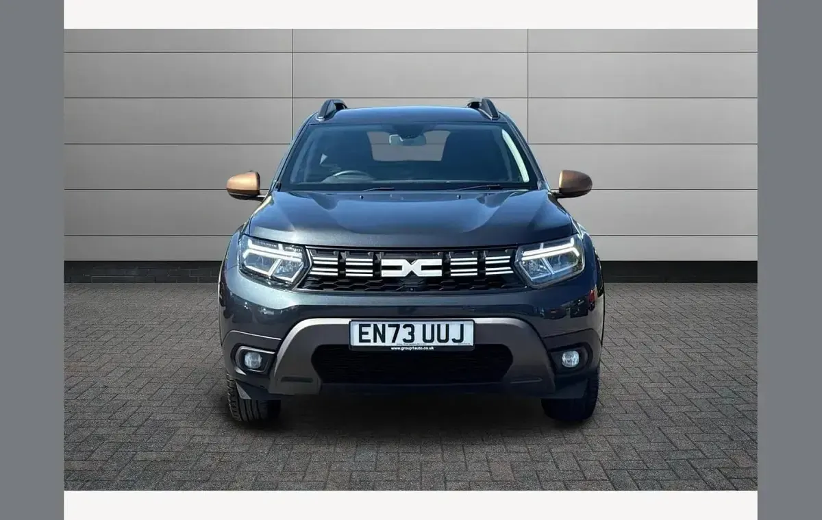 Used Dacia Duster Extreme 98 HP (72 kW) 2024 Grey SUV