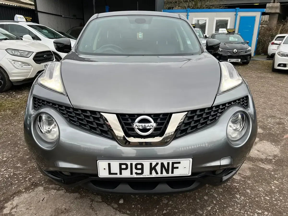 Used Nissan Juke 112 HP (82 kW) 2019 Grey SUV