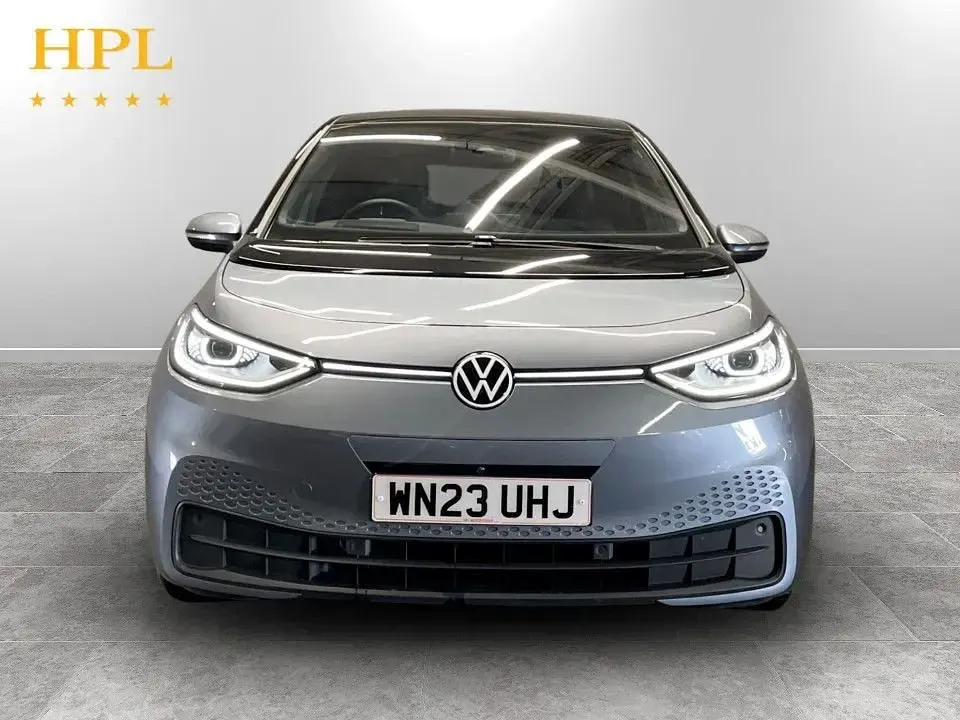 Used VW ID.3 Pro Performance 150 kW (204 HP) 2023 Blue Hatchback