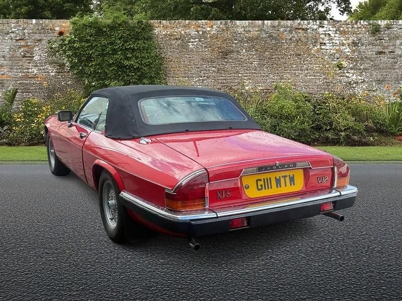 Used Jaguar XJS 284 HP (208 kW) 1989 Red Cabriolet