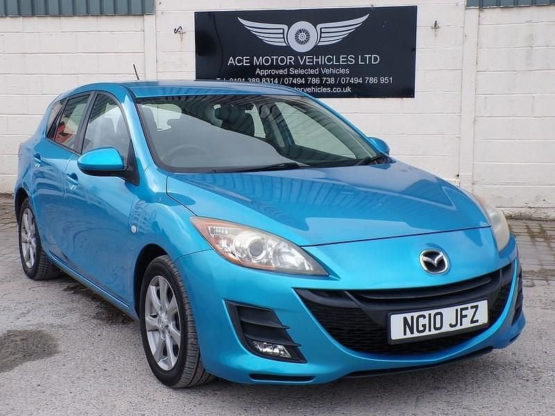 Blue Used 2010 Mazda 3 Hatchback | £1,999 (Expensive) - Image 1/4