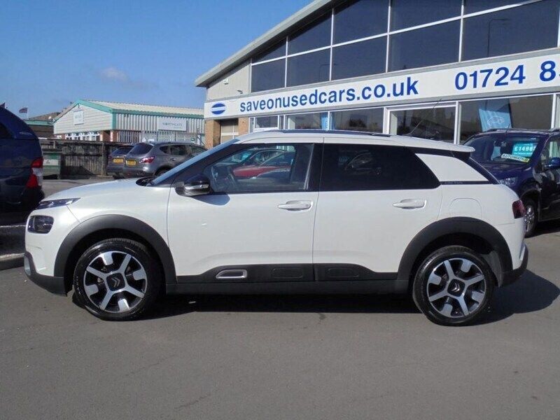 White Used 2019 Citroën C4 Cactus Flair Hatchback | £8,494 (Fair price) - Image 1/4