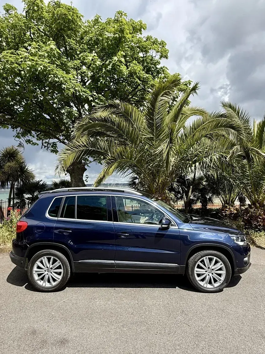 Used VW Tiguan SE 2012 Blue SUV