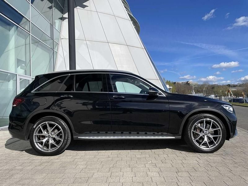 Used Mercedes GLC300 AMG Line Premium 2022 Black Estate