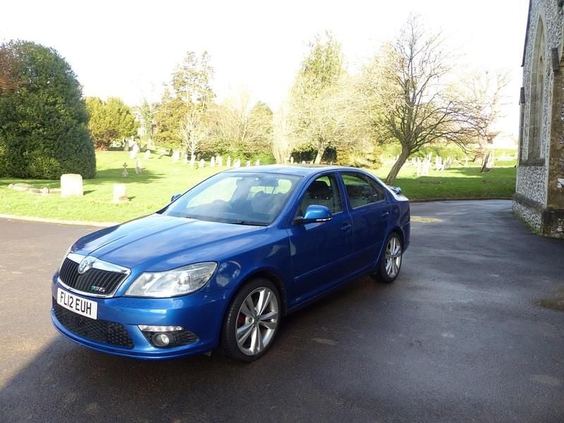 Used Skoda Octavia vRS 200 HP (147 kW) 2012 Blue Hatchback