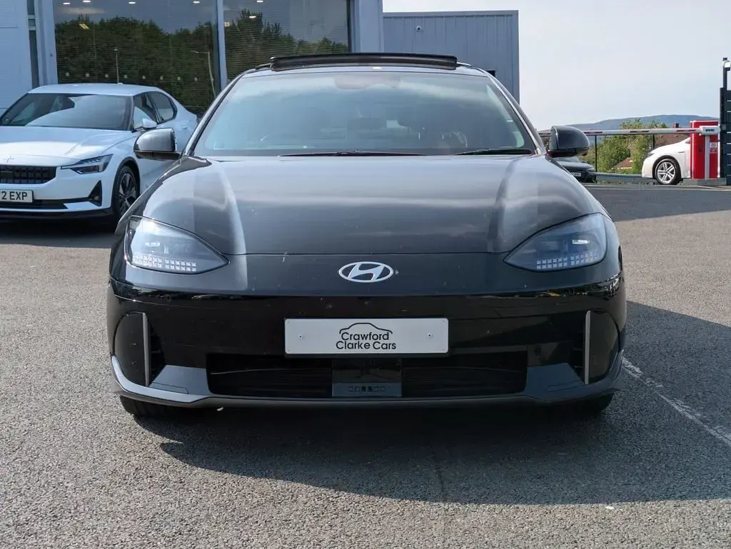 Usado Hyundai Ioniq 6 Premium 167 kW (228 HP) 2024 Preto Sedan