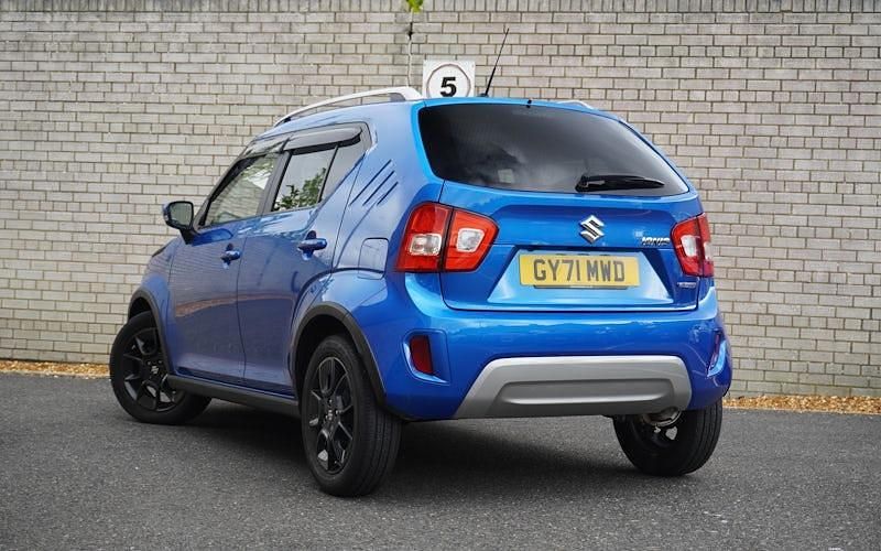 Usado Suzuki Ignis SZ5 83 HP (61 kW) 2022 Azul SUV