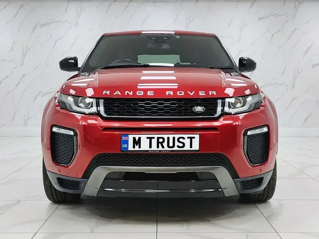 Begagnad Land Rover Range Rover evoque HSE Dynamic 180 HK (132 kW) 2018 Röd Kombi