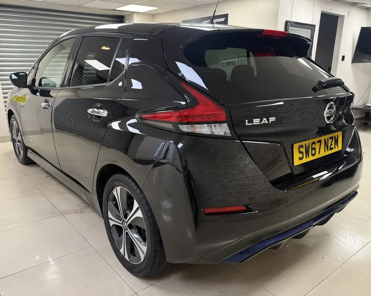 Used Nissan Leaf Pack 110 kW (150 HP) 2018 Black Hatchback