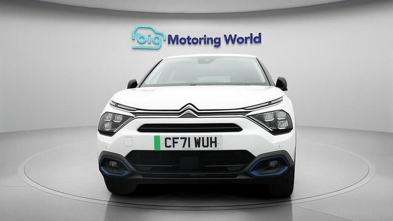 Used Citroën e-C4 Shine 100 kW (136 HP) 2022 Hatchback