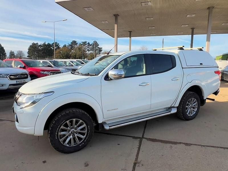 Used Mitsubishi L200 Warrior 178 HP (130 kW) 2019 White Pickup