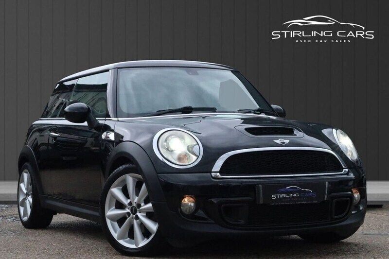 Black Used 2010 Mini Cooper S Hatch Hatchback | £6,489 (Expensive) - Image 1/4