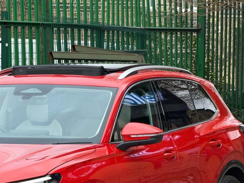 Used VW Tiguan Elegance 2025 Red SUV