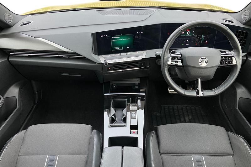 Used Vauxhall Astra 2023 Yellow/black Hatchback