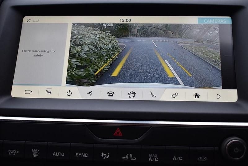 Used Jaguar E-Pace S 200 HP (147 kW) 2018 White SUV