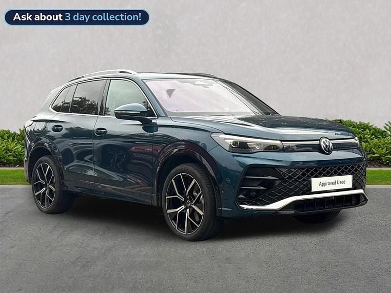 Blue New 2025 VW Tiguan R-line SUV | £42,970 - Image 1/4