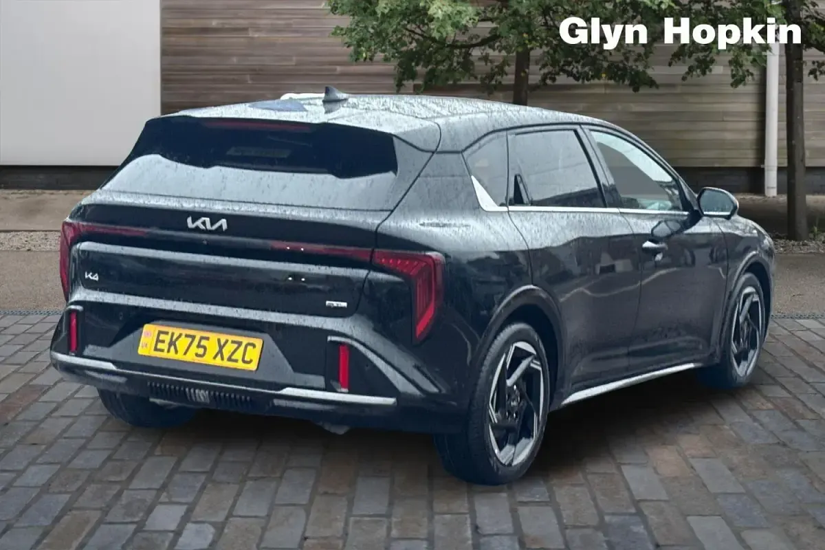 Used Kia K4 GT-Line 150 HP (110 kW) 2026 Black Hatchback